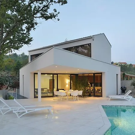 5*modern Seaview With Private Pool *